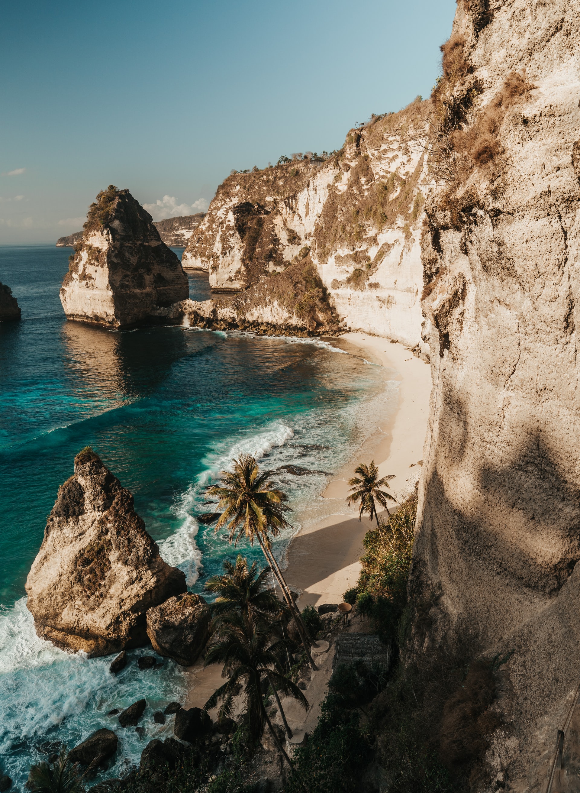 Seminyak Bali is a lovely beach but there are many great beaches. Head to the small island of Nusa Penida about 40 minutes from the main island and you will find this beautiful beach. It is never very busy because it is an hour’s drive after landing on Nusa Penida for a day trip from that main island. It is almost 4 miles long and strolling along the beach. You may see dolphins in the waves. Diamond Beach is a good spot for fishing and surfing.