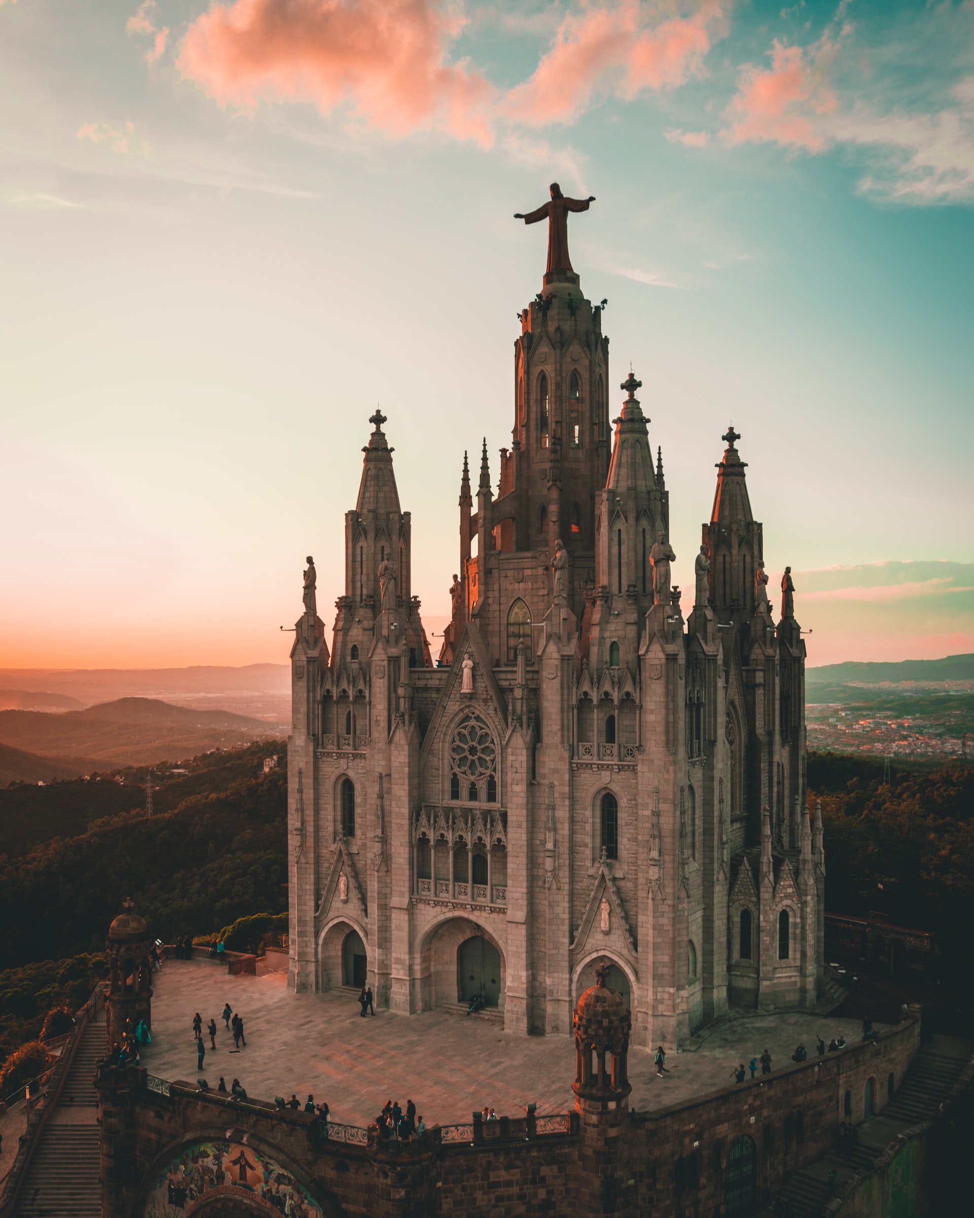 Barcelona’s Gothic style Cathedral is another impressive piece of architecture. It was begun right at the end of the 13th Century and finished 150 years later. Its 2 towers are over 50 metres high while its other dimensions are 90 metres by 40 metres.