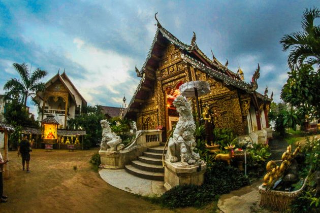 Another beautiful temple in Chiang Mai is Wat Chedi Luang. Wat Chedi Luang is conveniently located in Chiang Mai Old City so you won&rsquo;t have to travel far to get to it. Wat Chedi Luang is a Buddhist temple that has been around since the 1400s.