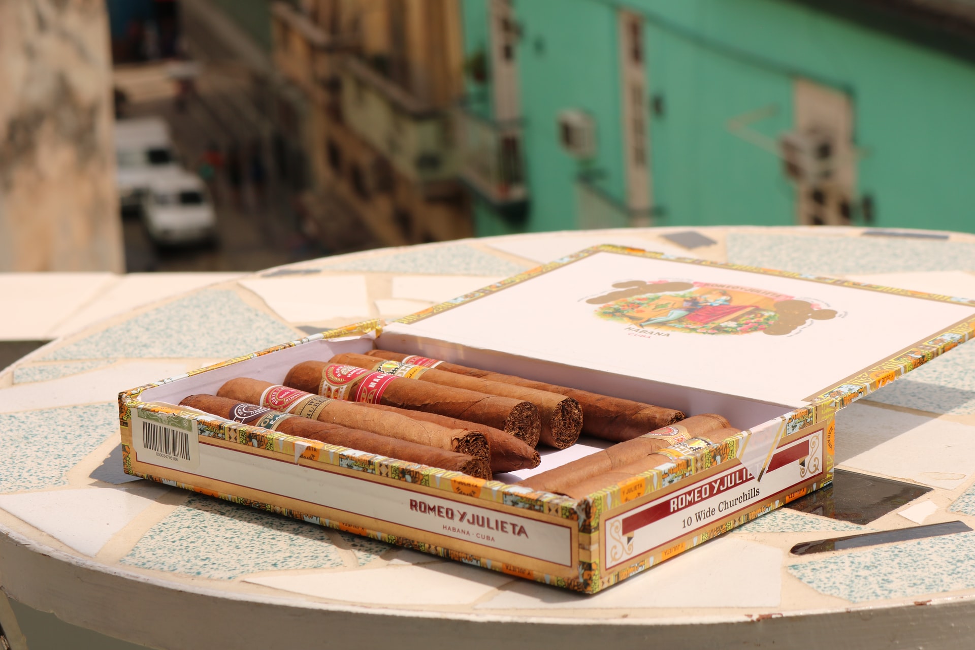 Production of Havana coffee began in the mid-19th Century. It was the initiative of French farmers fleeing from Haiti. While coffee still plays a small role in Havana’s trade, Cuba’s climate makes it an ideal place for growing cigar tobacco. Cuba’s relative isolation under the Castro regime did not help the industry.