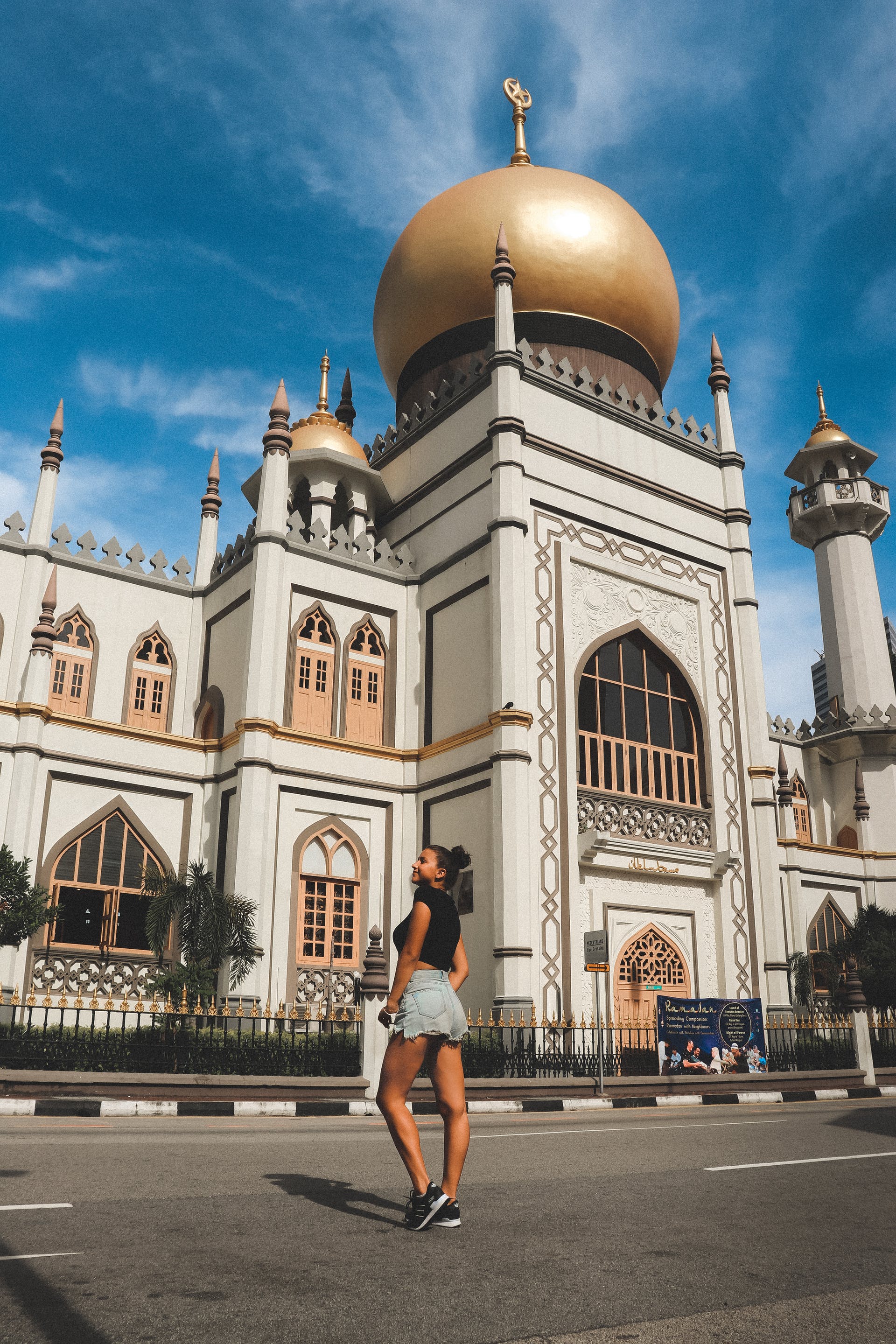 Another great district in Singapore is Arab Street. Arab street refers to the whole district built up around the Sultan Mosque in the picture above. Around Arab Street, visitors can find delicious Middle Eastern food, unique wares like Persian carpets or Arabian lanterns, and even live music!