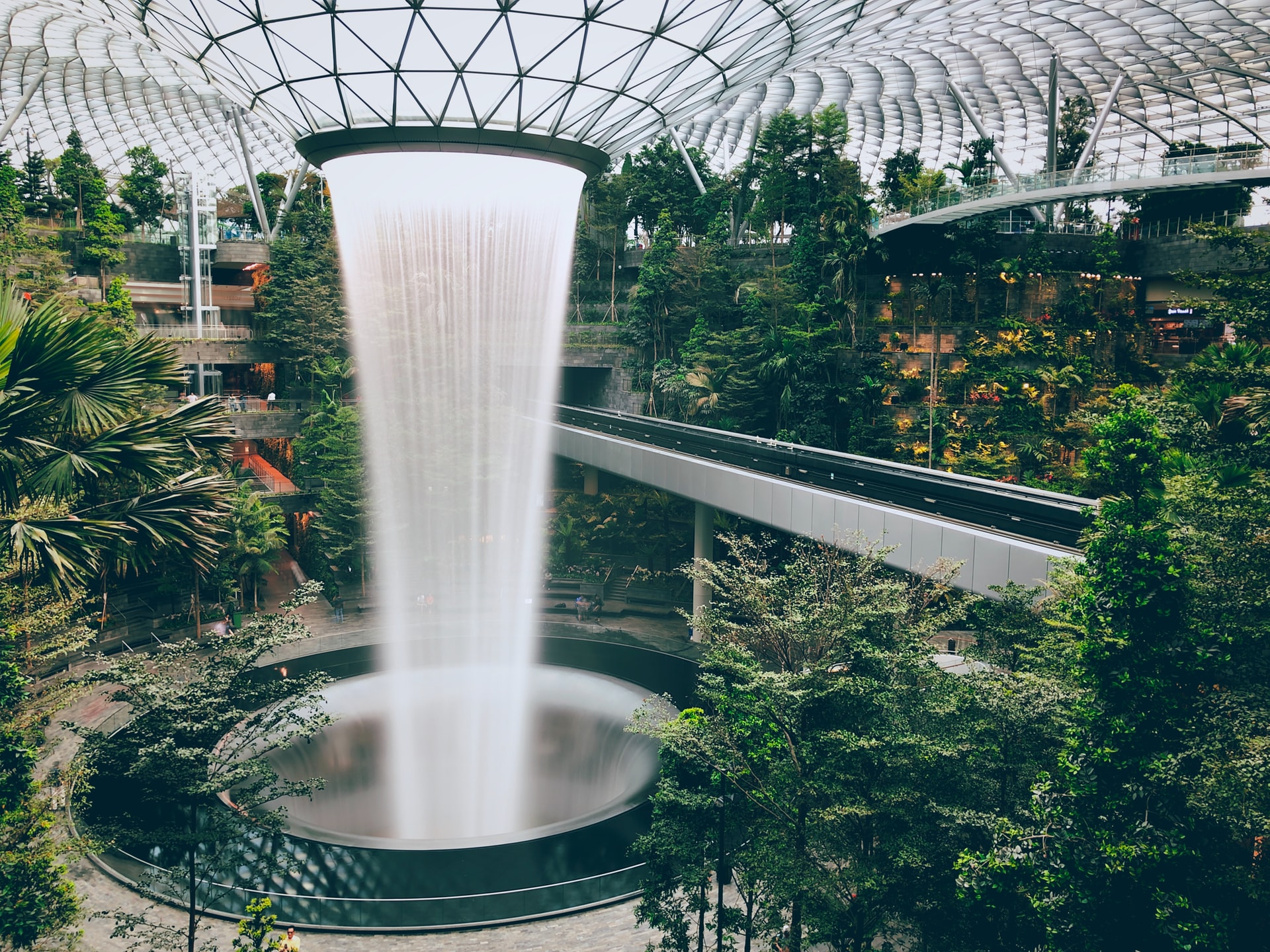 Jewel also has over 300 retail and dining outlets for visitors to enjoy as well as other attractions like Canopy park, a park made up of suspension bridges, glass floors, and mazes. Jewel is an entire day out on its own, even if you don't have an upcoming flight from Changi!