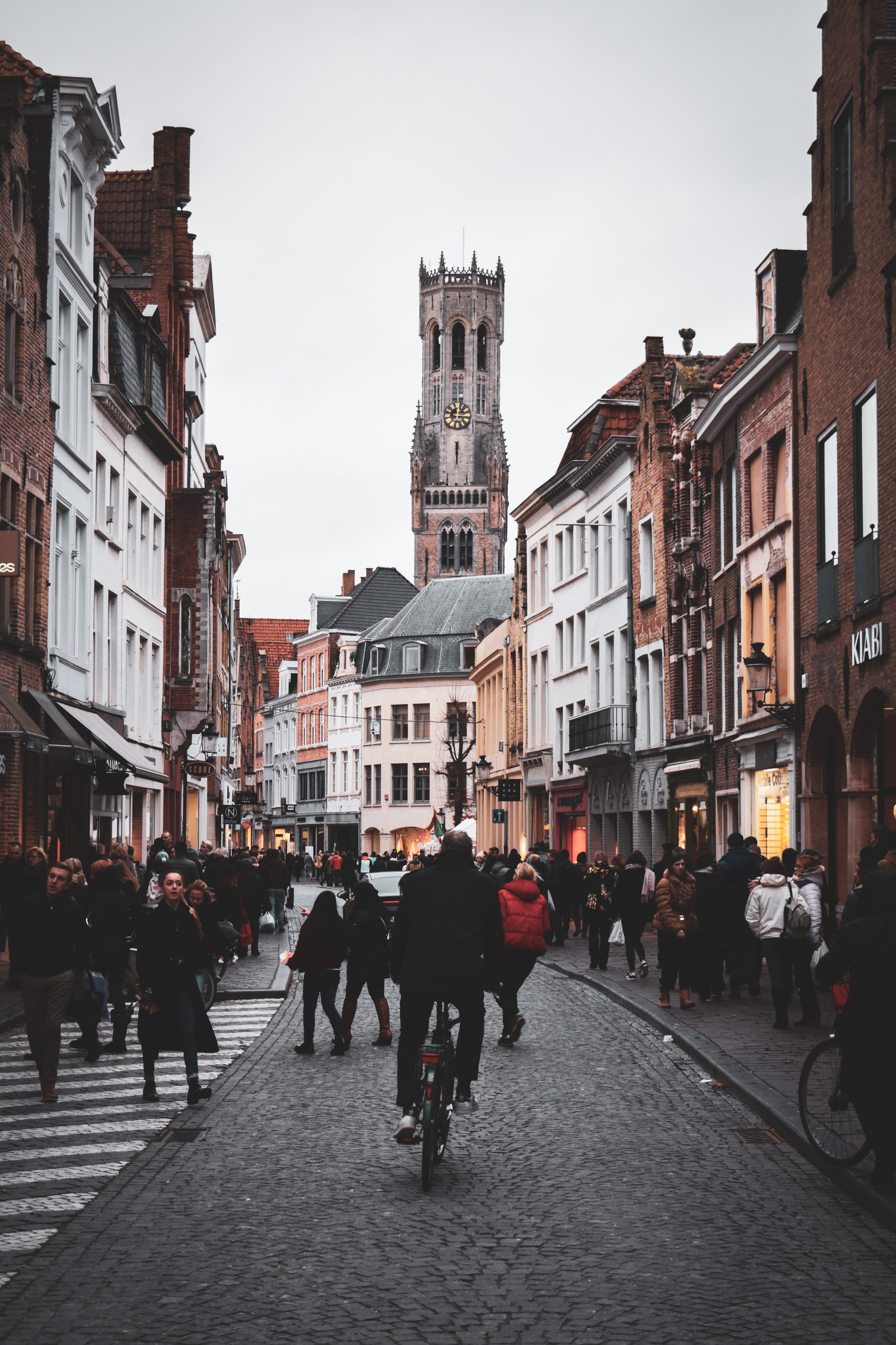 You will be able to smell the waffles so wrap up well, and maybe take a horse-drawn carriage while you are there. Grote Markt has an ice rink just below the Belfry if you want a bit of exercise.