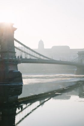 There are also great restaurants and cafes along the river with a great view that you can stop and dine at.