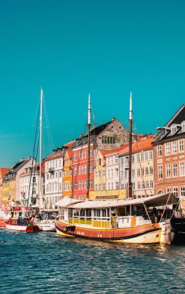 The popular author Hans Christian Andersen also used to live in this area so you can stop by his old dwellings.