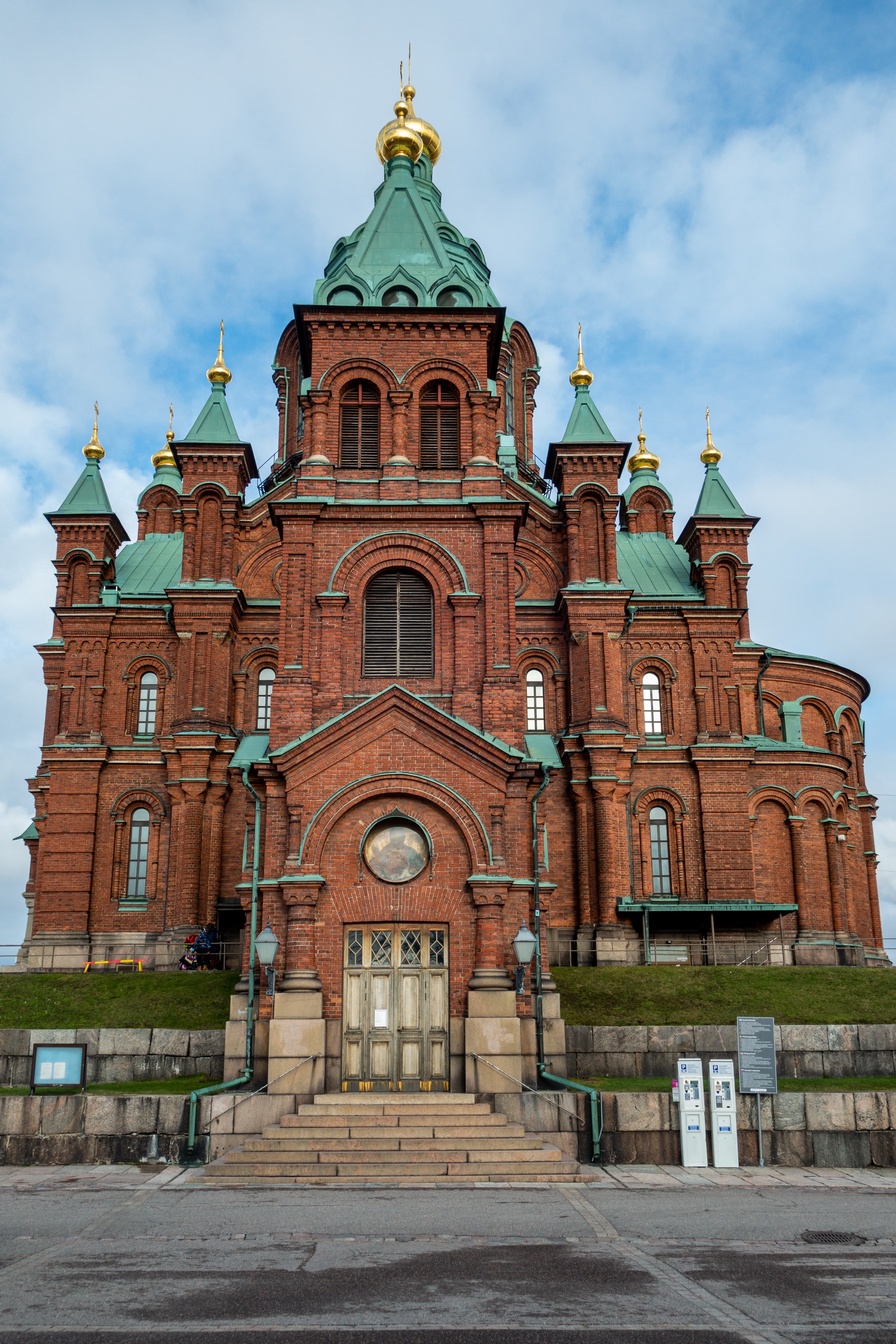 This is the Eastern Orthodox equivalent in Helsinki, financed in a similar way but because of its size, there were also public donations. Its congregation was certain to be far larger than that of the Lutheran church. Dedicated to the Virgin Mary, its style is Russian Revivalist and its consecration took place in 1868.