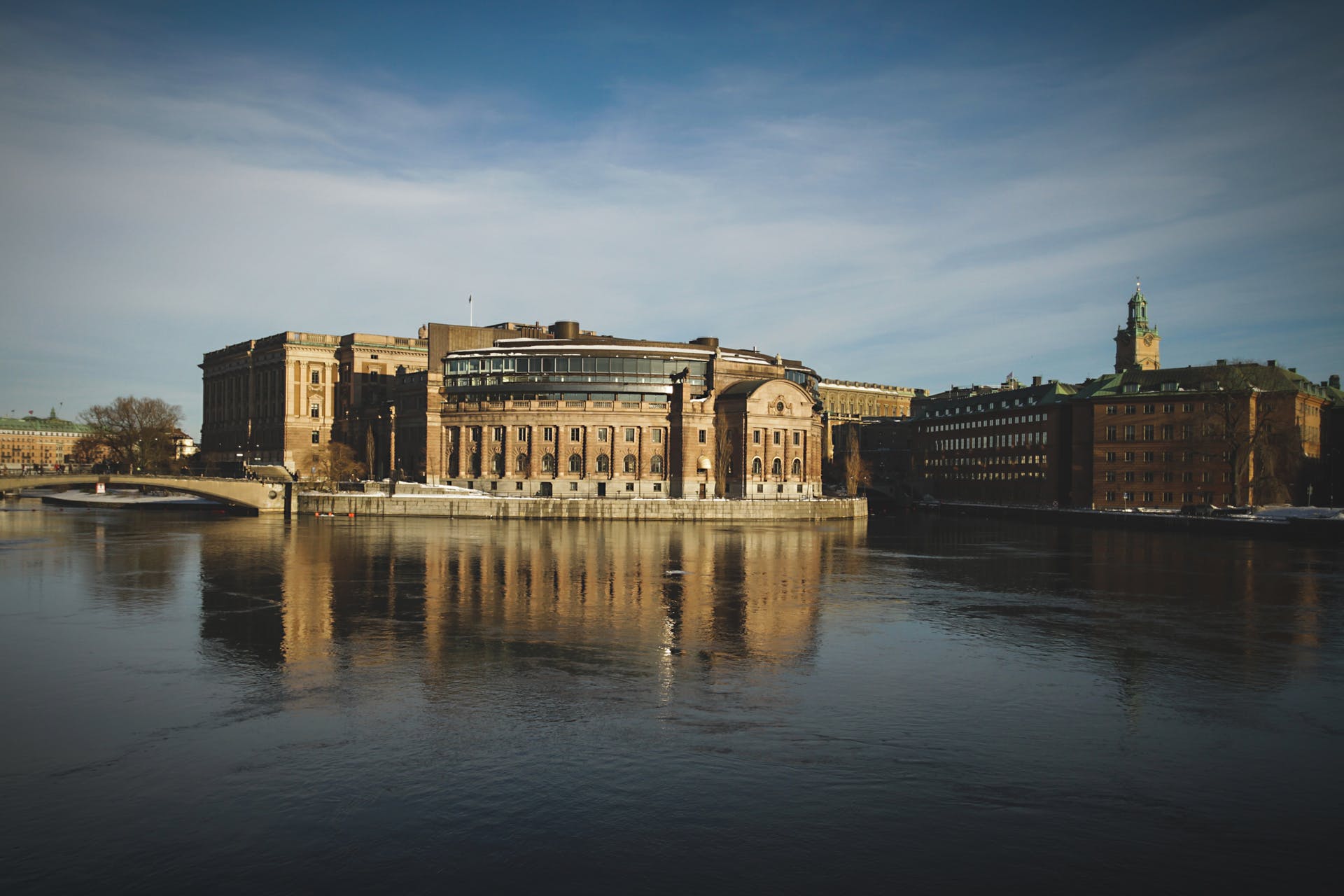 Originally the Swedish National Bank was part of the building but that changed 50 years ago when revisions meant that a new assembly hall was created.